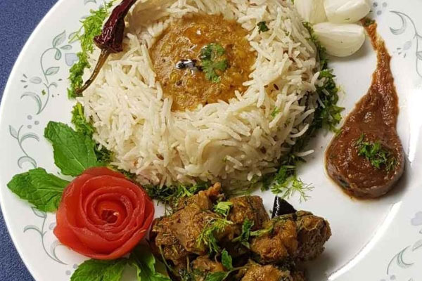 Dal Palak Gosh With Rice